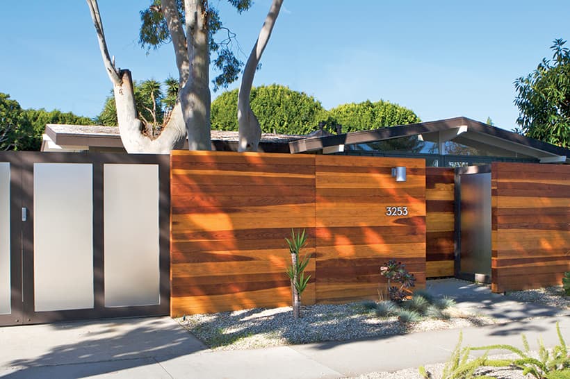 creative ranch fence