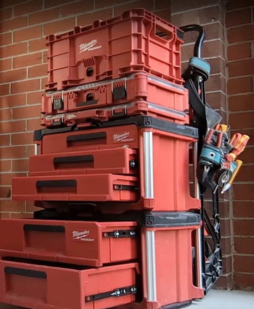 rolling packout for electrician