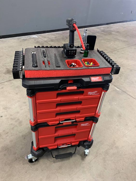 Milwaukee packout carpenter example