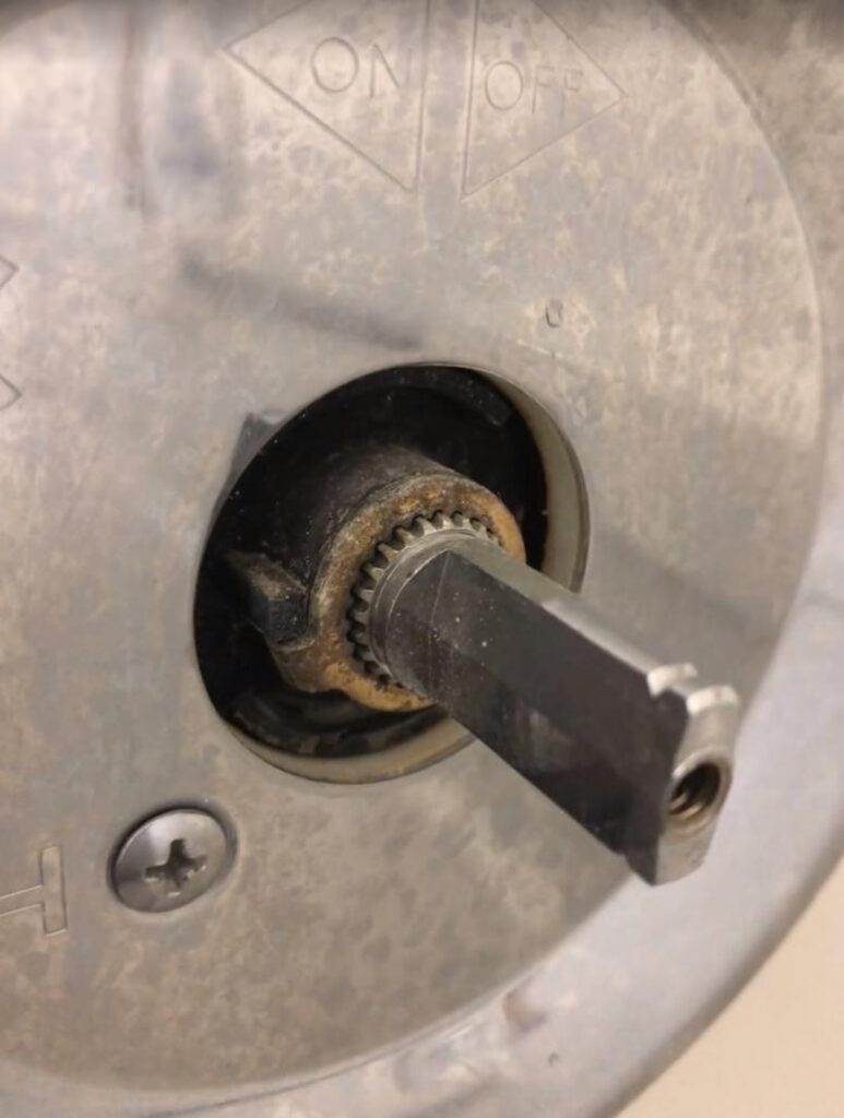 an image of single handle shower valve