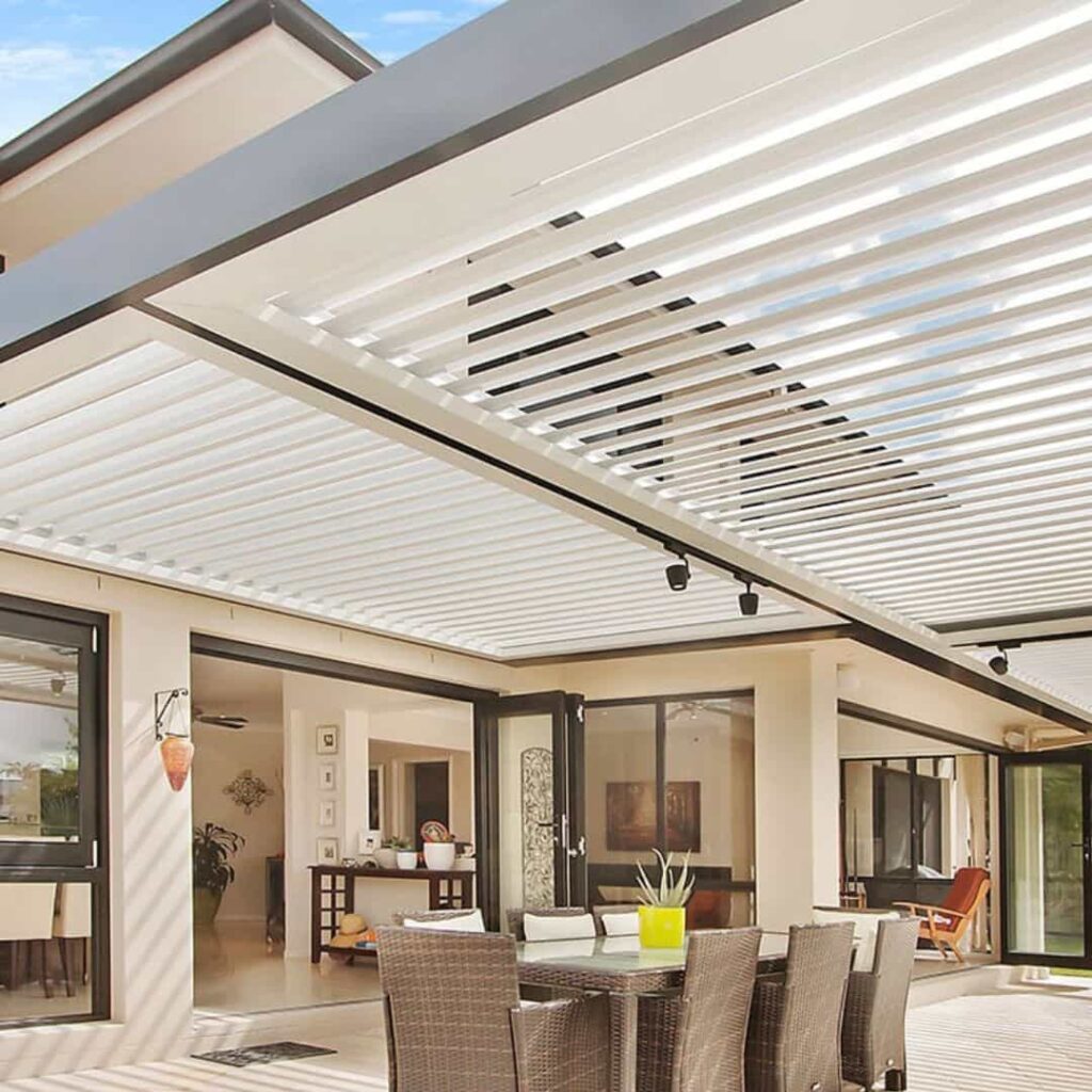 Louvered automatic patio extension roof