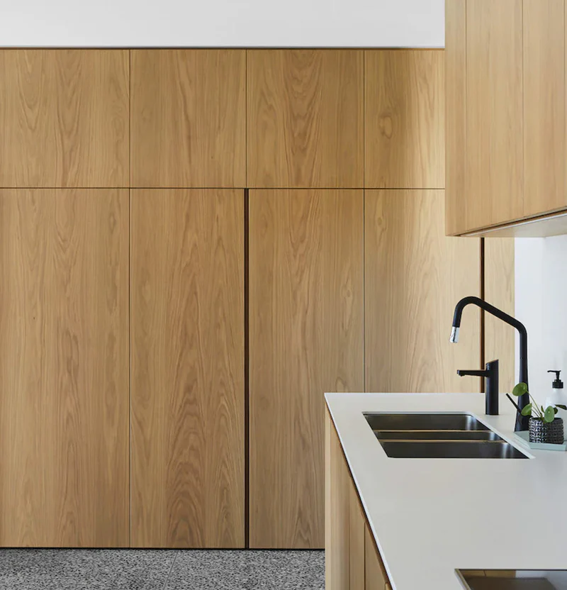 An image of oak veneer cabinet
