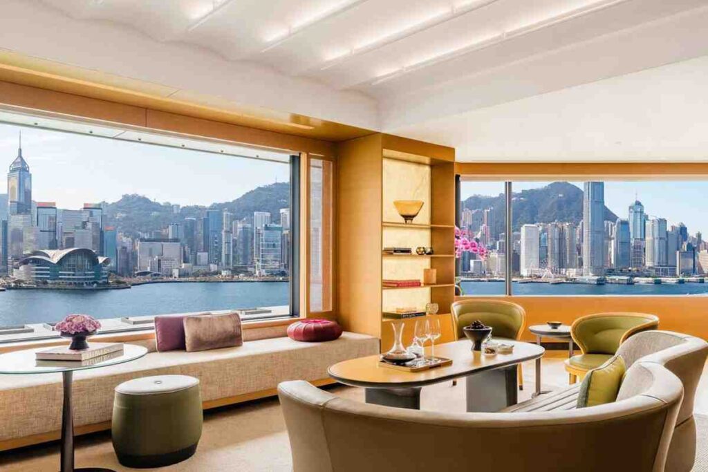 The restaurant of the regent building apartment 