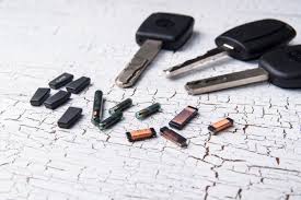 Transponder key with microchips for car