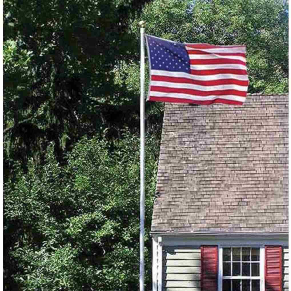Flagpost