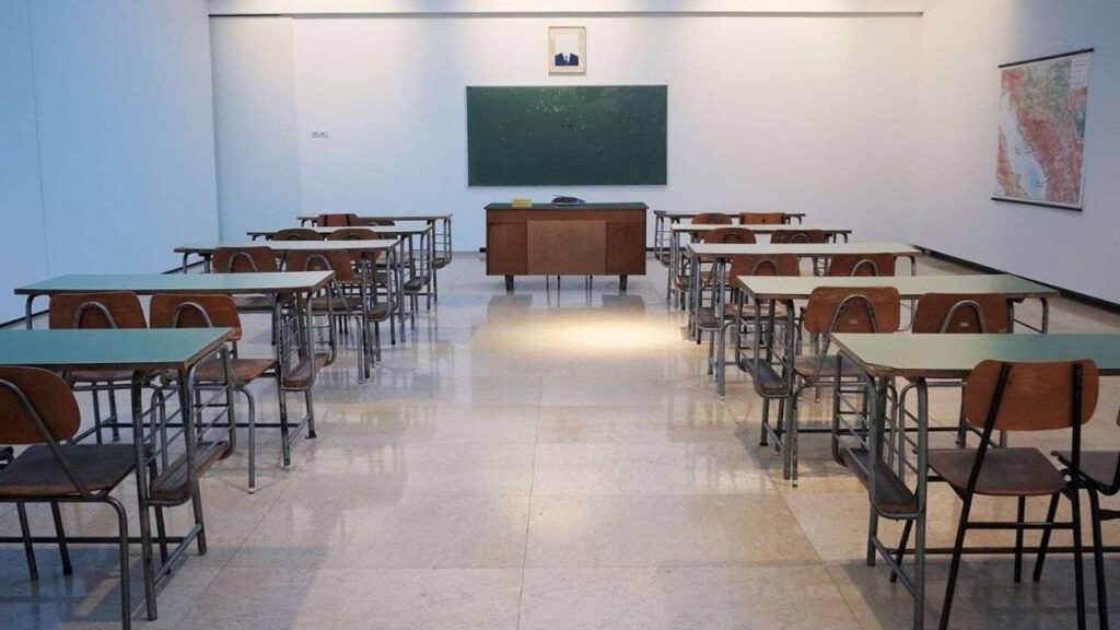 Medium-sized Classroom
