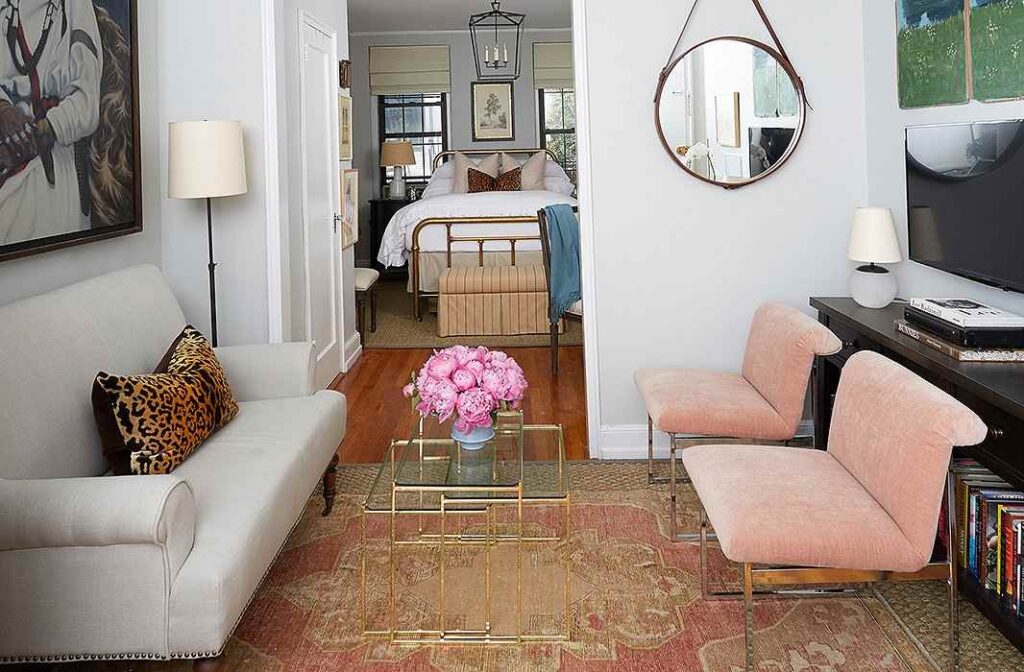 a 500 sqft bedroom