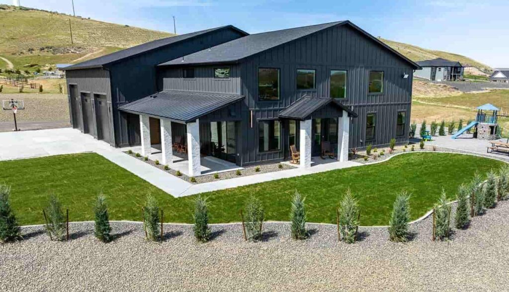 modern barndominium