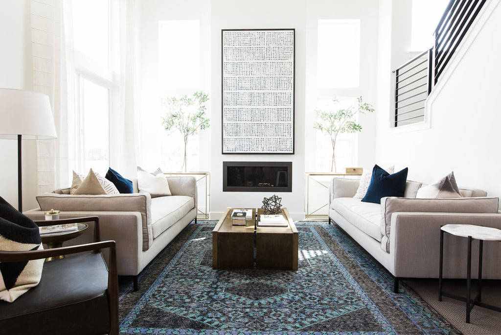 Emphasis in small spaces
