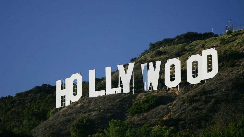 Twice HOLLYWOOD Letters
