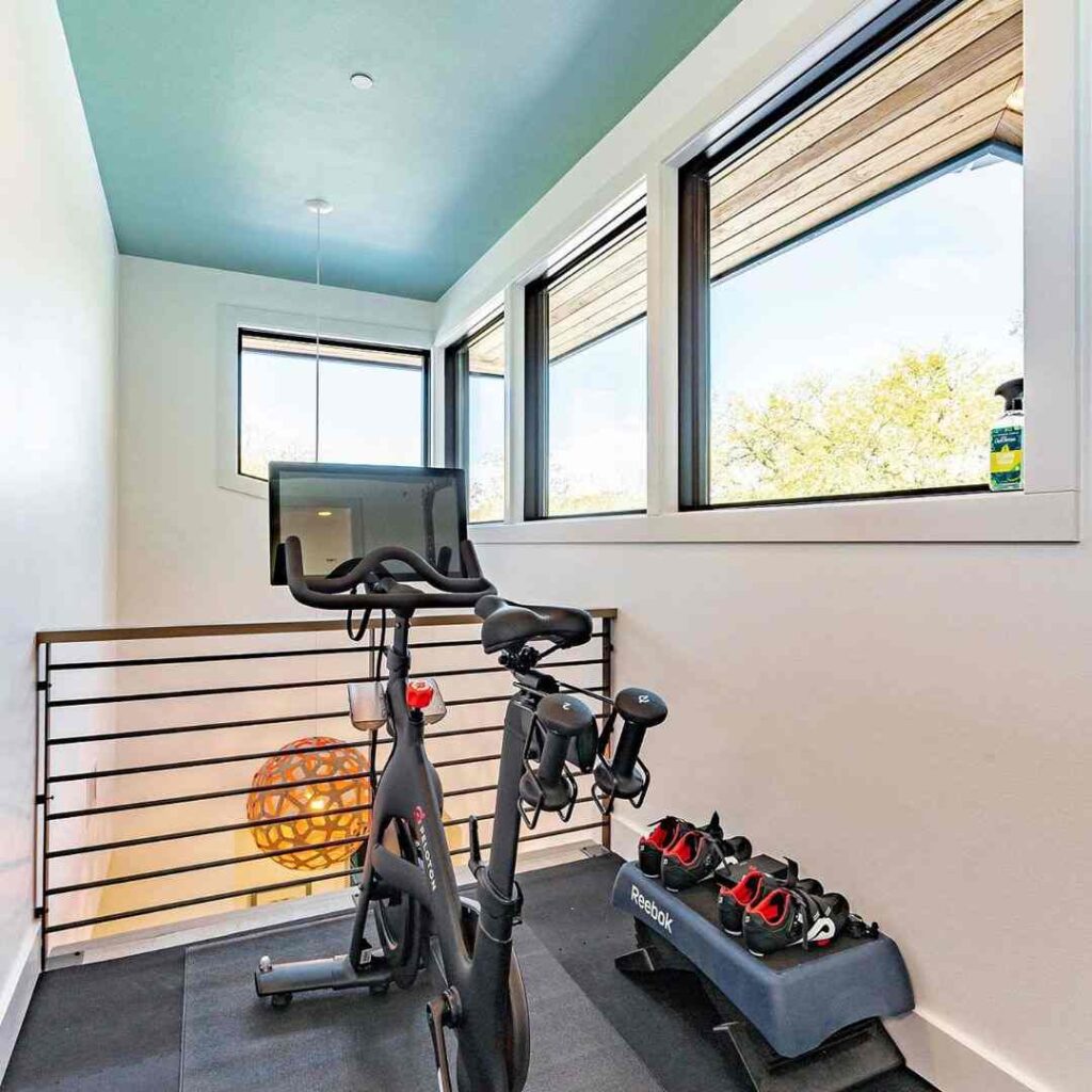 Mini Workout Space
