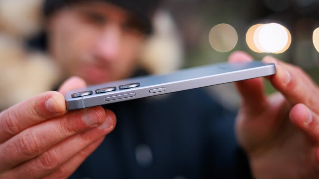 The Edge Thickness of a Smartphone